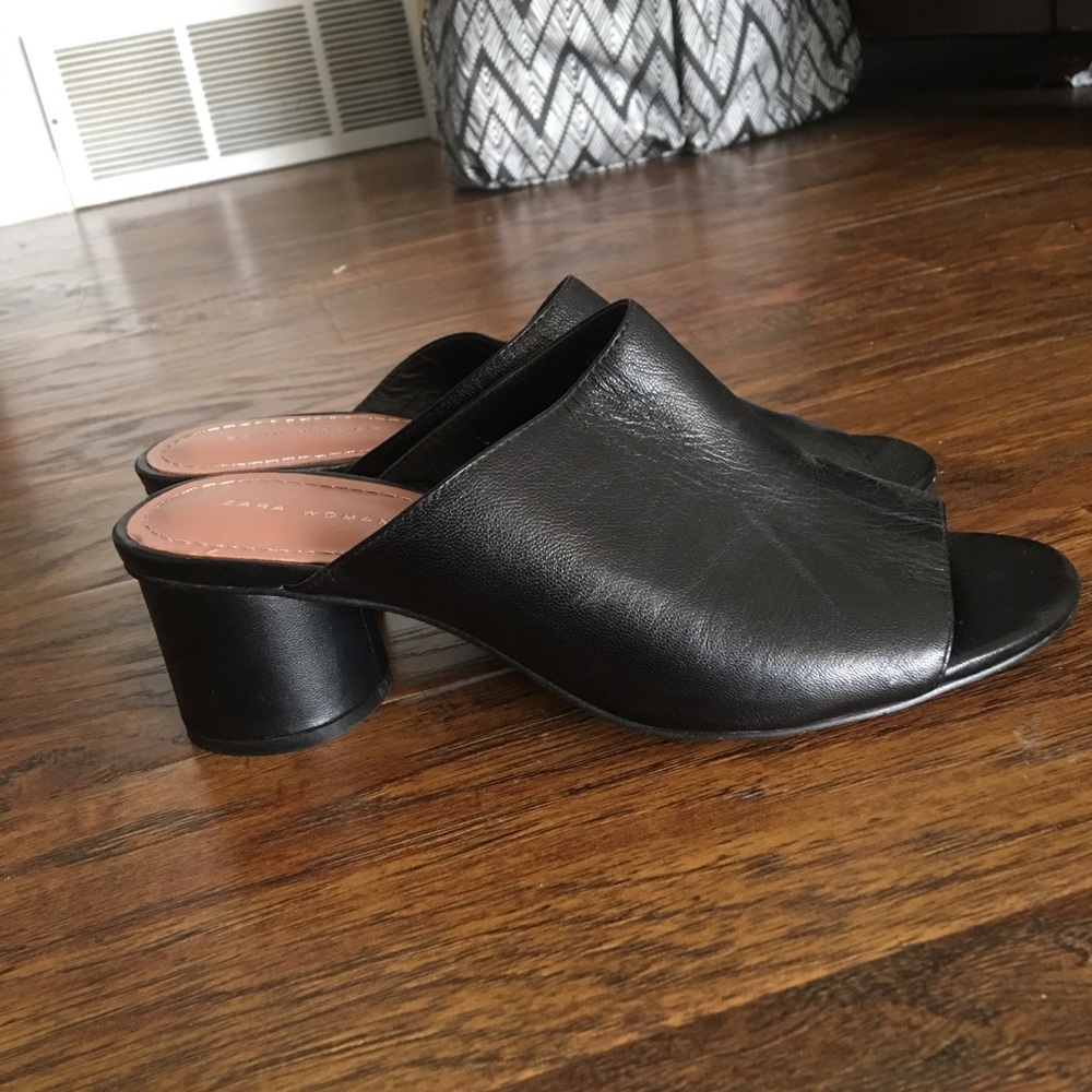 Zara leather open toe mule